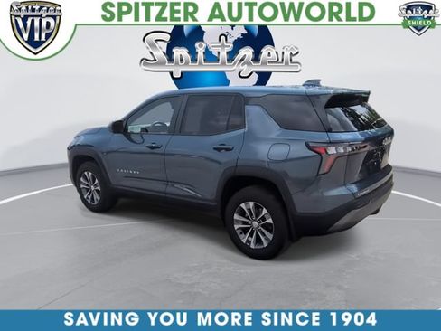 Used 2025 Chevrolet Equinox LT FWD image 8