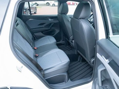 New 2026 Volkswagen Tiguan SE R-Line image 39