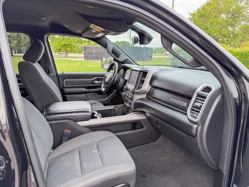 Used 2022 RAM 1500 Big Horn AWD/4WD image 22