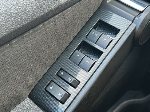 Used 2010 Ford Explorer Sport Trac XLT RWD image 30