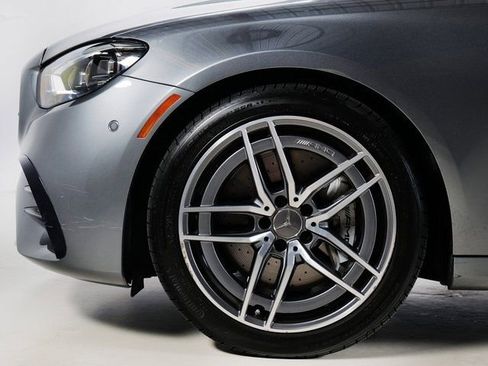 Used 2022 Mercedes-Benz E 53 AMG 4MATIC Sedan image 32
