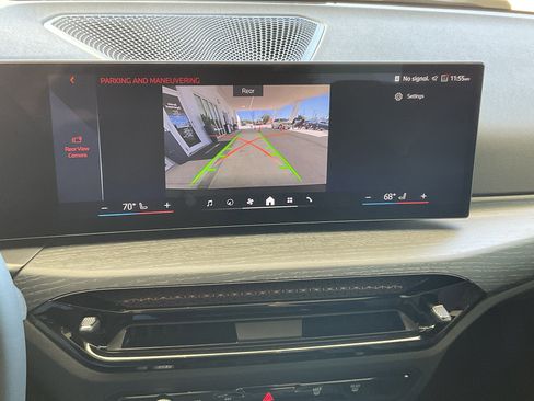 Certified 2025 BMW 330i Sedan image 18