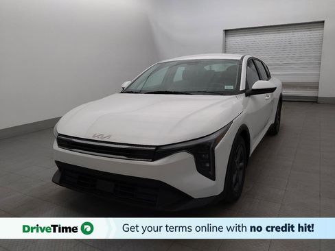 Used 2025 Kia K4 FWD image 1