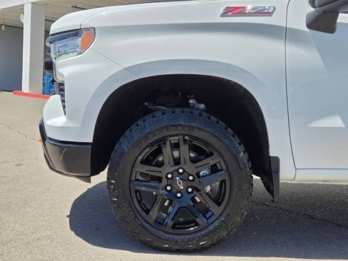 Certified 2024 Chevrolet Silverado 1500 LT Trail Boss w/ Convenience Package II AWD/4WD image 9