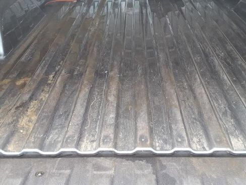 Used 2020 Chevrolet Silverado 1500 Custom w/ Custom Value Package image 11