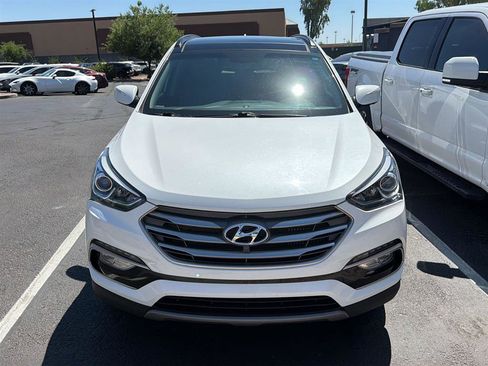 Used 2017 Hyundai Santa Fe Sport FWD image 1