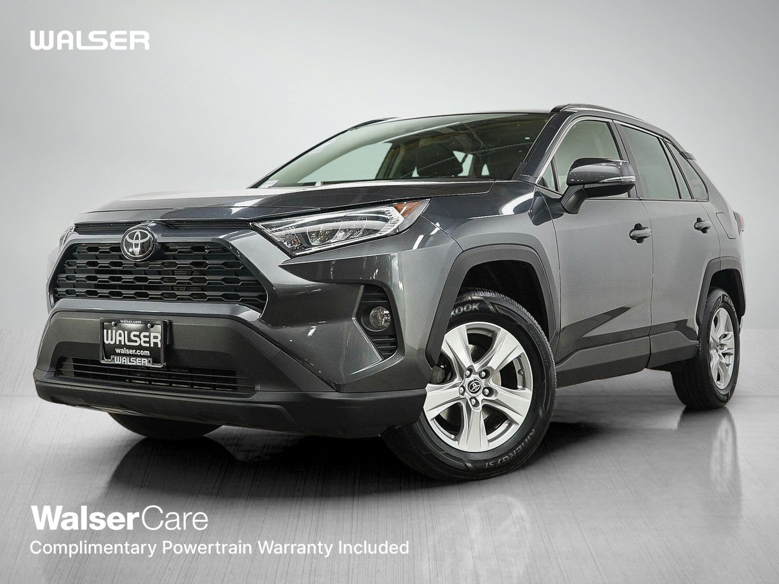 Used 2019 Toyota RAV4 XLE AWD/4WD image 1