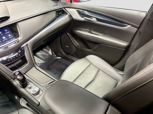 Used 2024 Cadillac XT5 Premium Luxury AWD/4WD image 24
