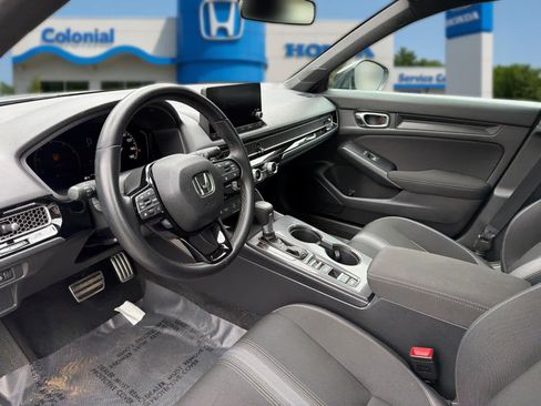 Used 2025 Honda Civic Sport image 12