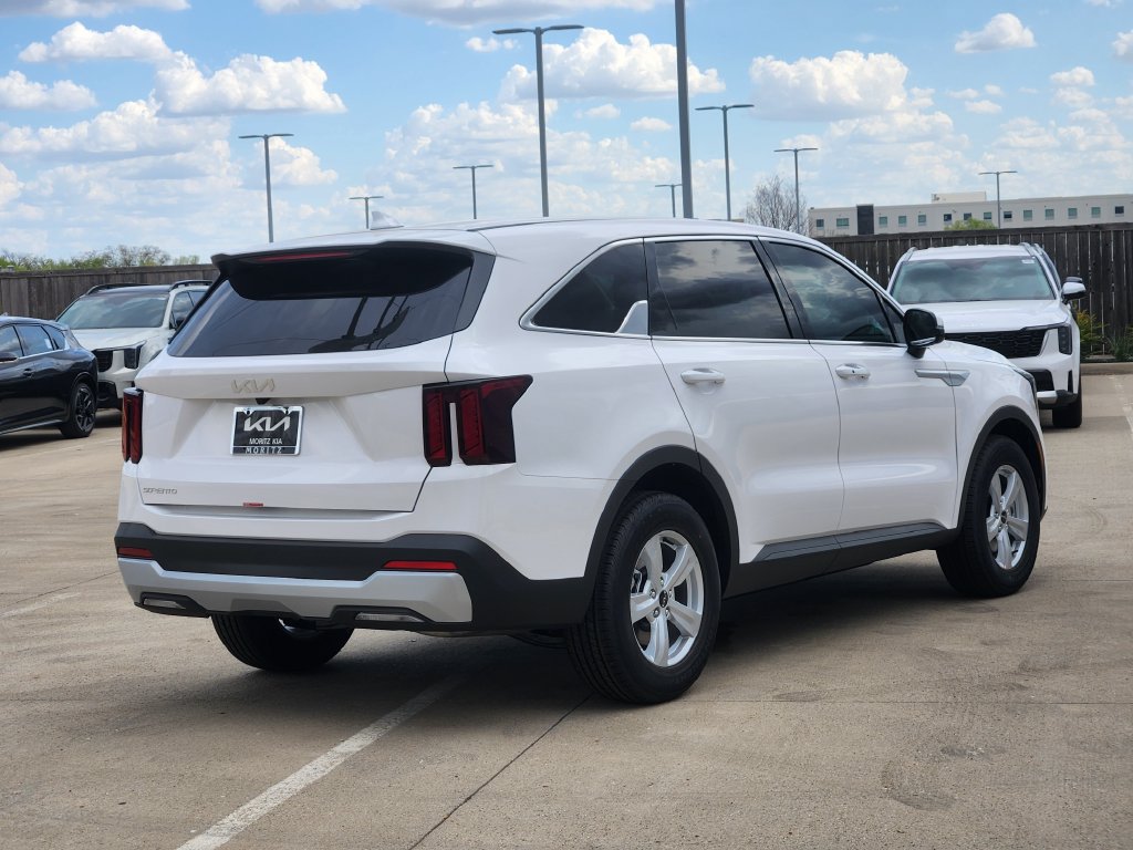 New 2026 Kia Sorento LX FWD image 5