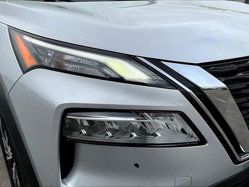 Used 2023 Nissan Rogue SV FWD image 30