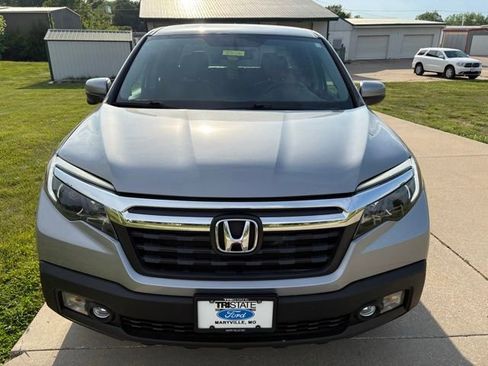 Used 2017 Honda Ridgeline RTL-T image 2