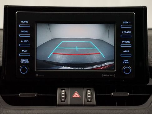 Certified 2022 Toyota RAV4 XLE Premium AWD/4WD image 18