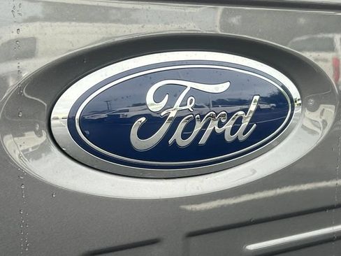 Used 2022 Ford F150 XLT w/ Equipment Group 302A High AWD/4WD image 18
