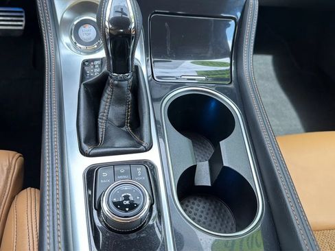 Used 2016 Nissan Maxima SR w/ Interior Lighting Package FWD image 18