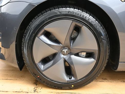 Used 2020 Tesla Model 3 Long Range AWD/4WD image 10