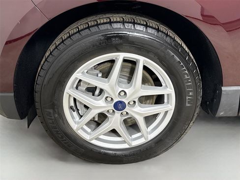 Used 2022 Ford Edge SEL w/ Convenience Package image 30