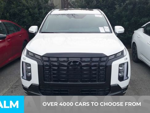 Used 2024 Hyundai Palisade Calligraphy image 2
