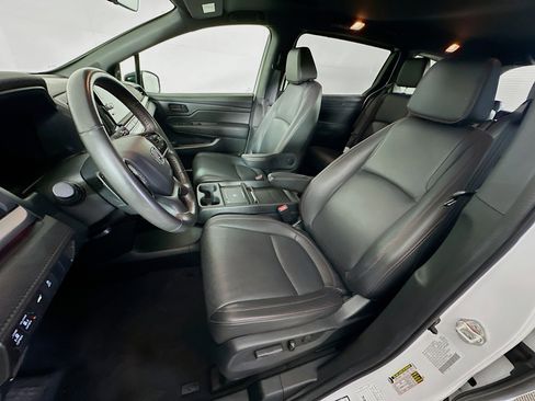 Used 2025 Honda Odyssey Sport-L image 13