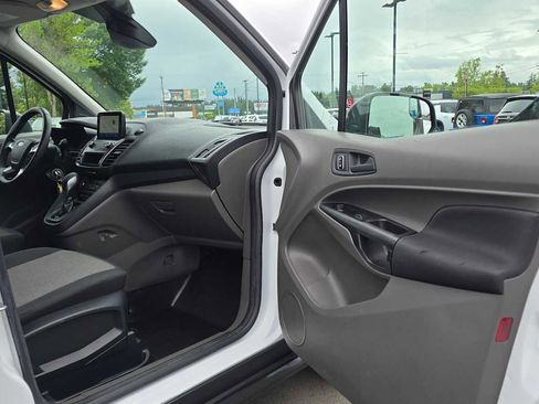 Used 2021 Ford Transit Connect XL FWD image 10