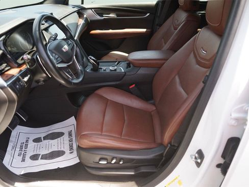 Used 2020 Cadillac XT5 Sportv AWD/4WD image 9