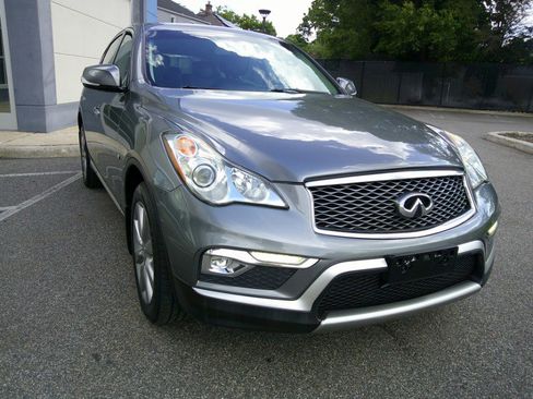Used 2017 INFINITI QX50 AWD w/ Premium Plus Package image 13