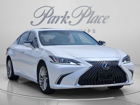 Used 2020 Lexus ES 350 w/ Premium Package FWD image 4