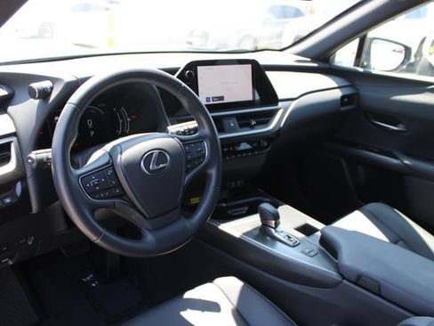 Certified 2025 Lexus UX 300h FWD image 12