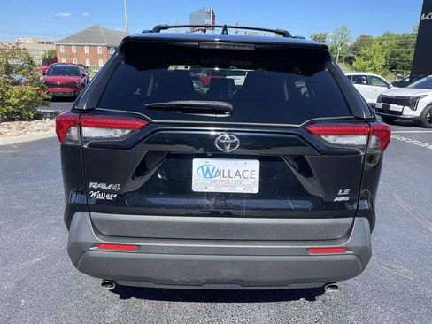 Used 2019 Toyota RAV4 LE w/ All Weather Liner Package AWD/4WD image 5