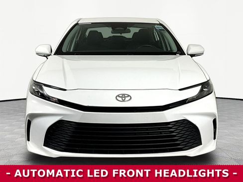 Used 2025 Toyota Camry LE FWD image 2