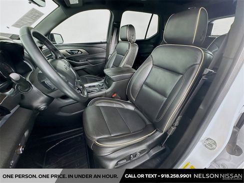 Used 2023 Chevrolet Traverse Premier w/ Redline Edition image 22