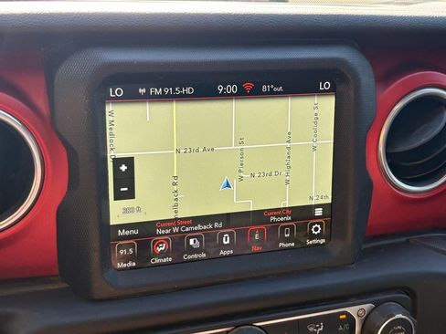 Used 2021 Jeep Wrangler Rubicon image 12