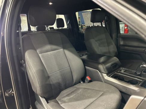 Used 2020 Ford F150 XLT w/ Equipment Group 302A Luxury AWD/4WD image 38