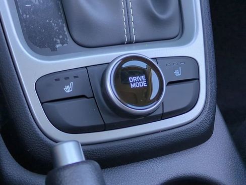 New 2026 Hyundai Venue SEL FWD image 22