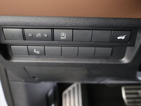 New 2026 Mitsubishi Outlander SEL image 42