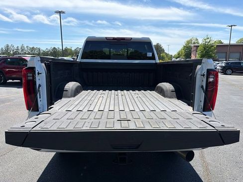 Certified 2025 GMC Sierra 2500 Denali Ultimate AWD/4WD image 18