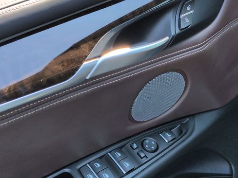 Used 2018 BMW X5 xDrive35i image 15