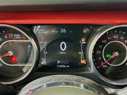 Used 2020 Jeep Gladiator Rubicon w/ Trailer Tow Package image 10