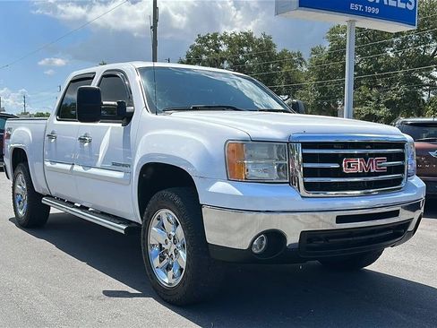 Used 2012 GMC Sierra 1500 SLE w/ Regional Value Package AWD/4WD image 4