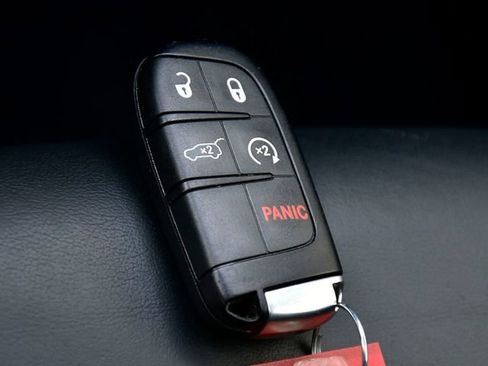 Used 2022 Dodge Durango GT AWD/4WD image 30