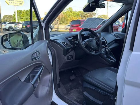 Used 2022 Ford Transit Connect XL image 9