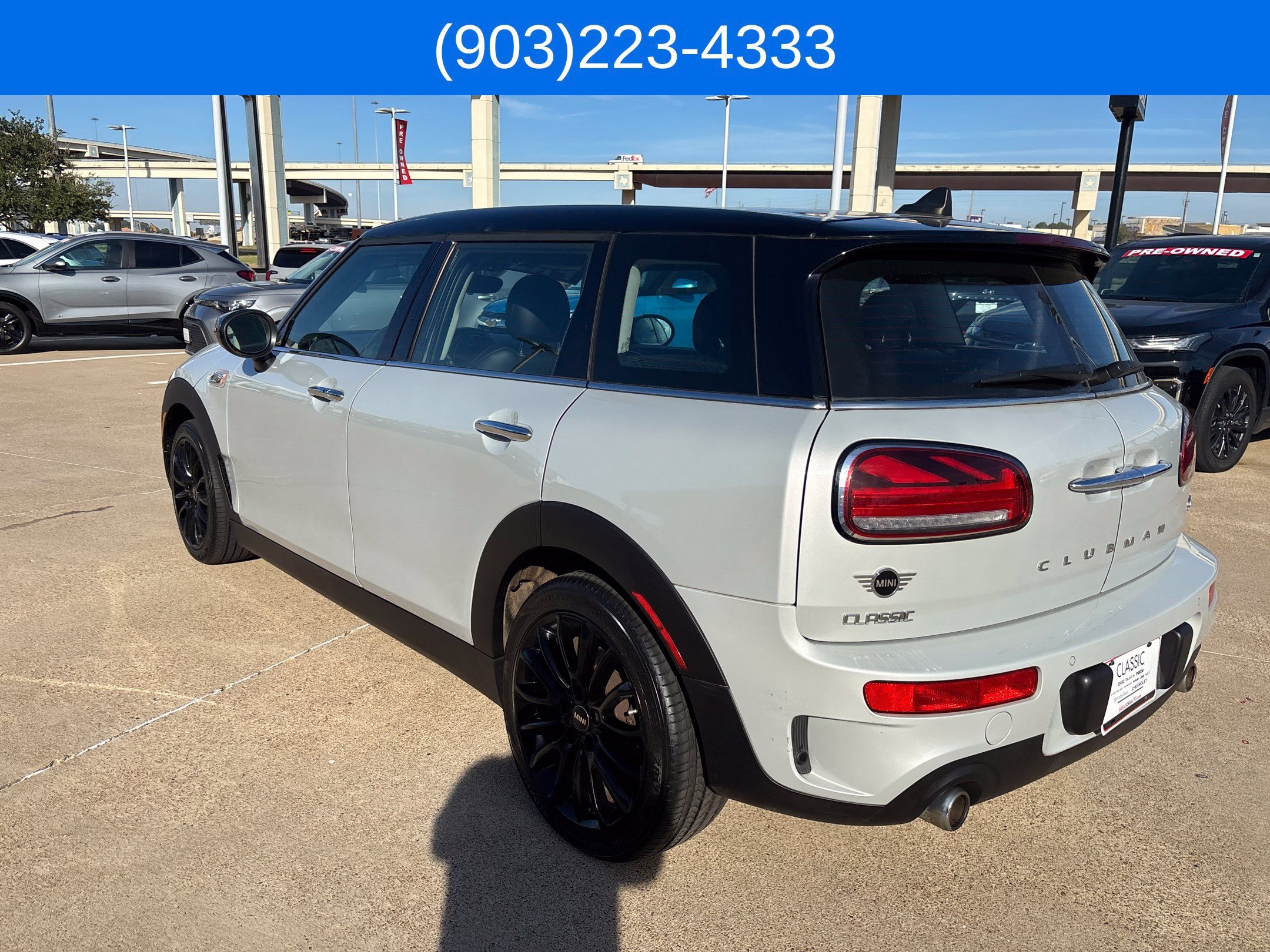 Used 2022 MINI Cooper Clubman S w/ Premium Package FWD image 7