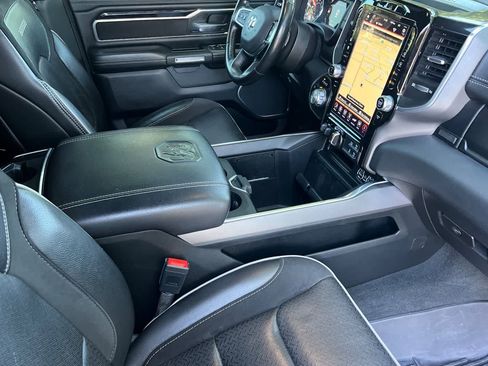 Used 2021 RAM 1500 Laramie AWD/4WD image 17