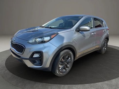 Used 2020 Kia Sportage LX image 1
