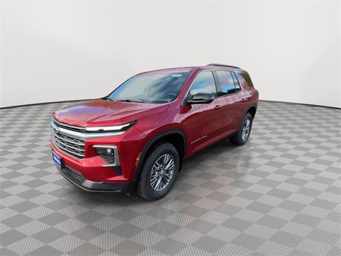 New 2026 Chevrolet Traverse LT w/ Driver Confidence Package image 4