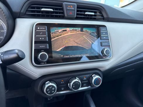 Used 2020 Nissan Versa SV FWD image 25