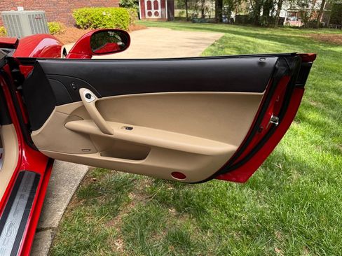 Used 2008 Chevrolet Corvette Convertible w/ Preferred Equipment Group image 57