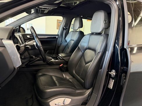Used 2014 Porsche Cayenne Diesel Platinum Edition AWD/4WD image 20