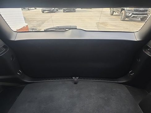 Used 2025 Chevrolet Equinox LT w/ Convenience Package II image 19