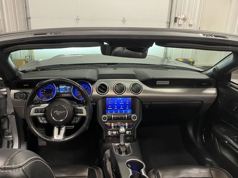 Used 2021 Ford Mustang Premium image 30